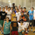 Roy Hibbert, centro degli Indiana Pacers, insieme ad alcuni campers
